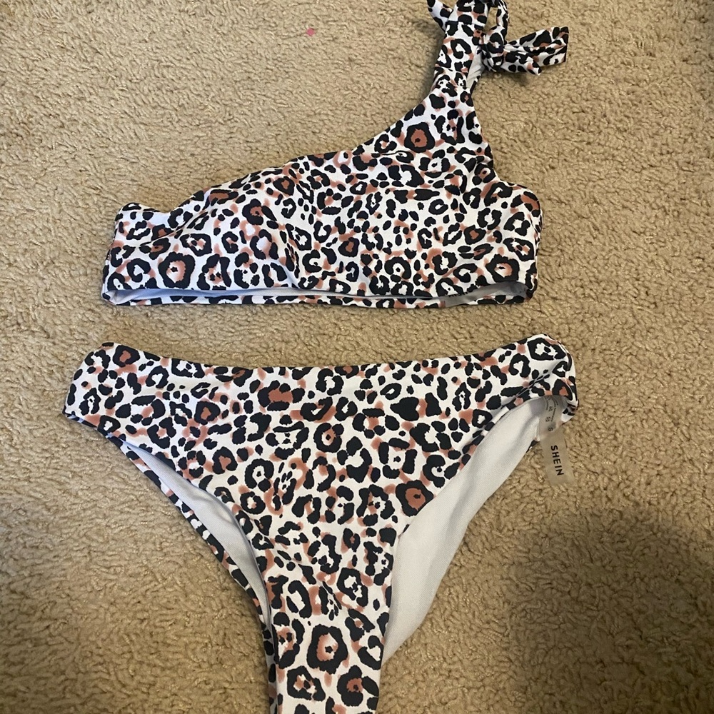 Cheetah one shoulder shein bikini
